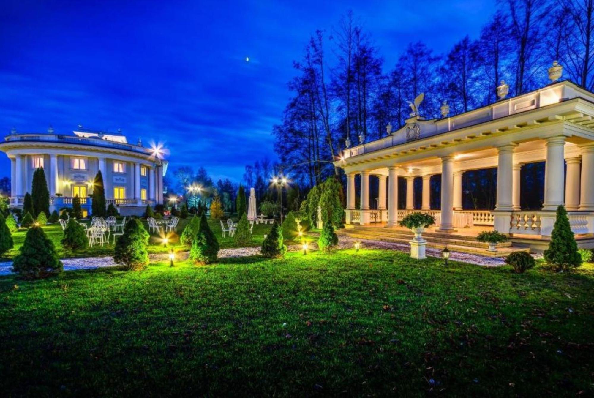 Palacyk Otrebusy Business & Spa Kültér fotó