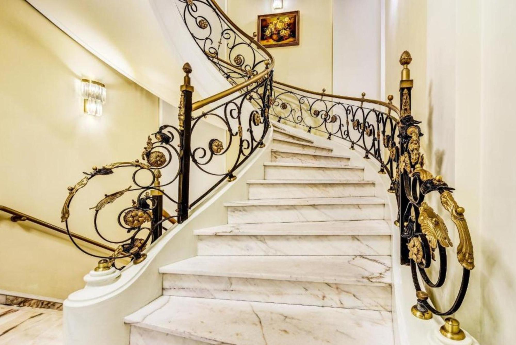 Palacyk Otrebusy Business & Spa Kültér fotó